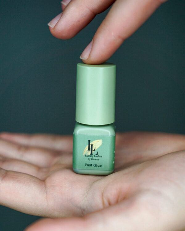 Wimpern Kleber – Bild 5